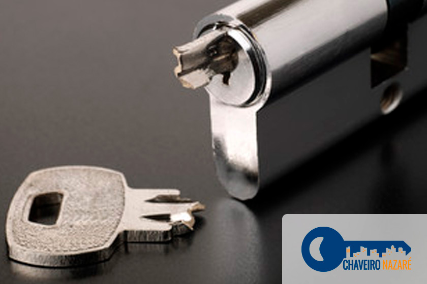 REPARO EM FECHADURAS